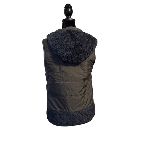 Women's Patagonia Los Gatos Hooded Quilted Blue & Gray Vest Reversible Sz Small - Picture 2 of 12